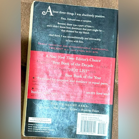 ❤️TWILIGHT❤️FIRST BOOK OF THE SAGA❤️BY STEPHANIE MEYER - Picture 3 of 8
